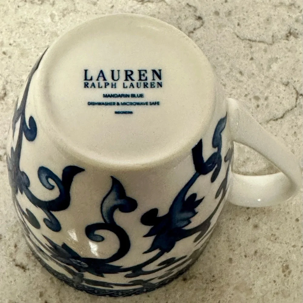 Ralph Lauren - Picture 3 of 3